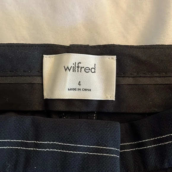 Wilfred Talin Black White Striped Crepe Wide
Leg Cropped Pants Size 4 office. - Picture 9 of 15